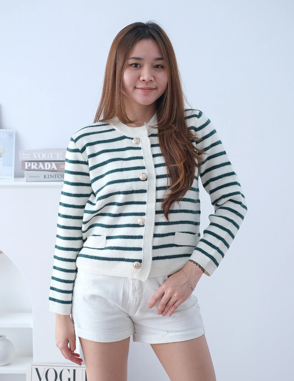 Cardigan Karin Cardigan - Green 1 ~item/2023/4/14/karin_cardigan_5